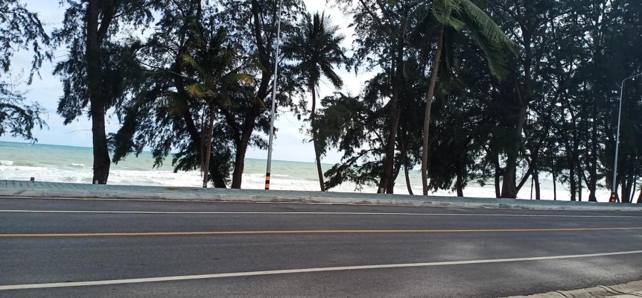 Sammy Seaview Mae Ramphueng Beach Front Golden Elephant บ้านช้างทองวิวทะเลหน้าหาดแม่รำพึง Rayong Exteriér fotografie